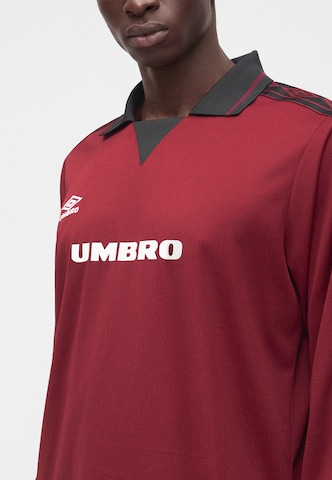UMBRO Функционална тениска в червено