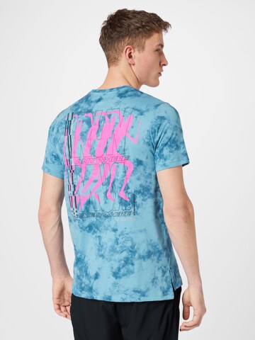 UNDER ARMOUR - Camiseta funcional 'RUN ANYWHERE' en azul