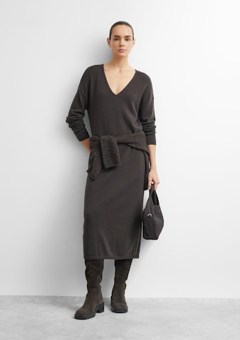 COMMA Knit dress in Brown: front