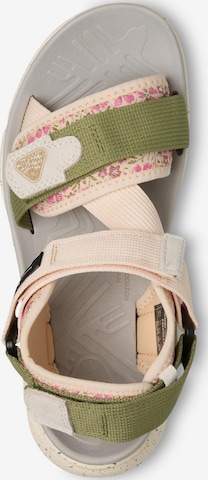 Flower Mountain Sandaal 'NAZCA 2 WOMAN' in Beige: voorkant