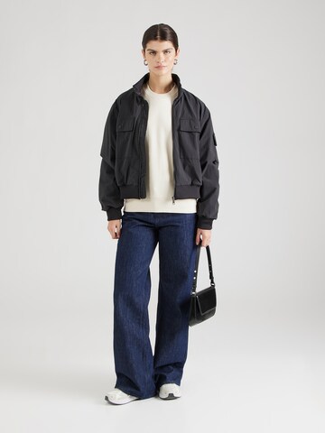 Carhartt WIP Sweatshirt 'Ingo' in Beige