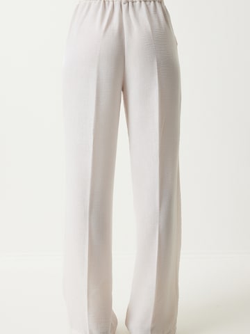 Happiness İstanbul Ταγέρ με παντελόνι σε μπεζ