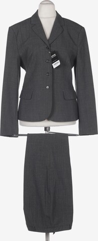 Review Workwear & Suits in M in Grey: front