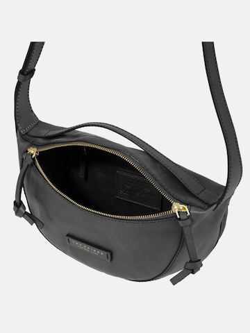 The Bridge Belt bag in Black