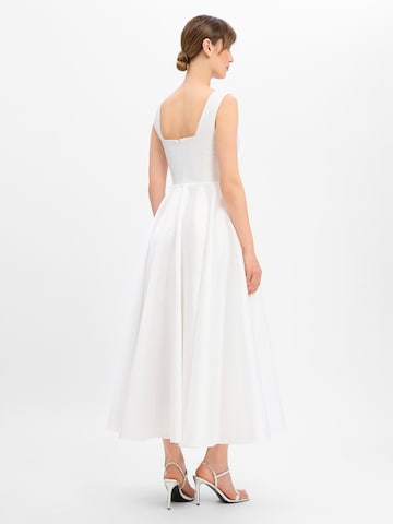 Marie Lund Evening dress in White