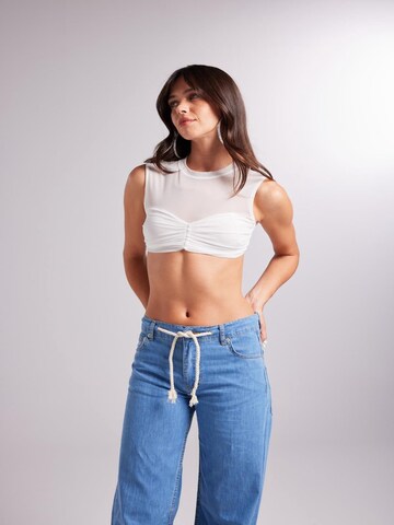 HOLLY LOLLY Top – bílá