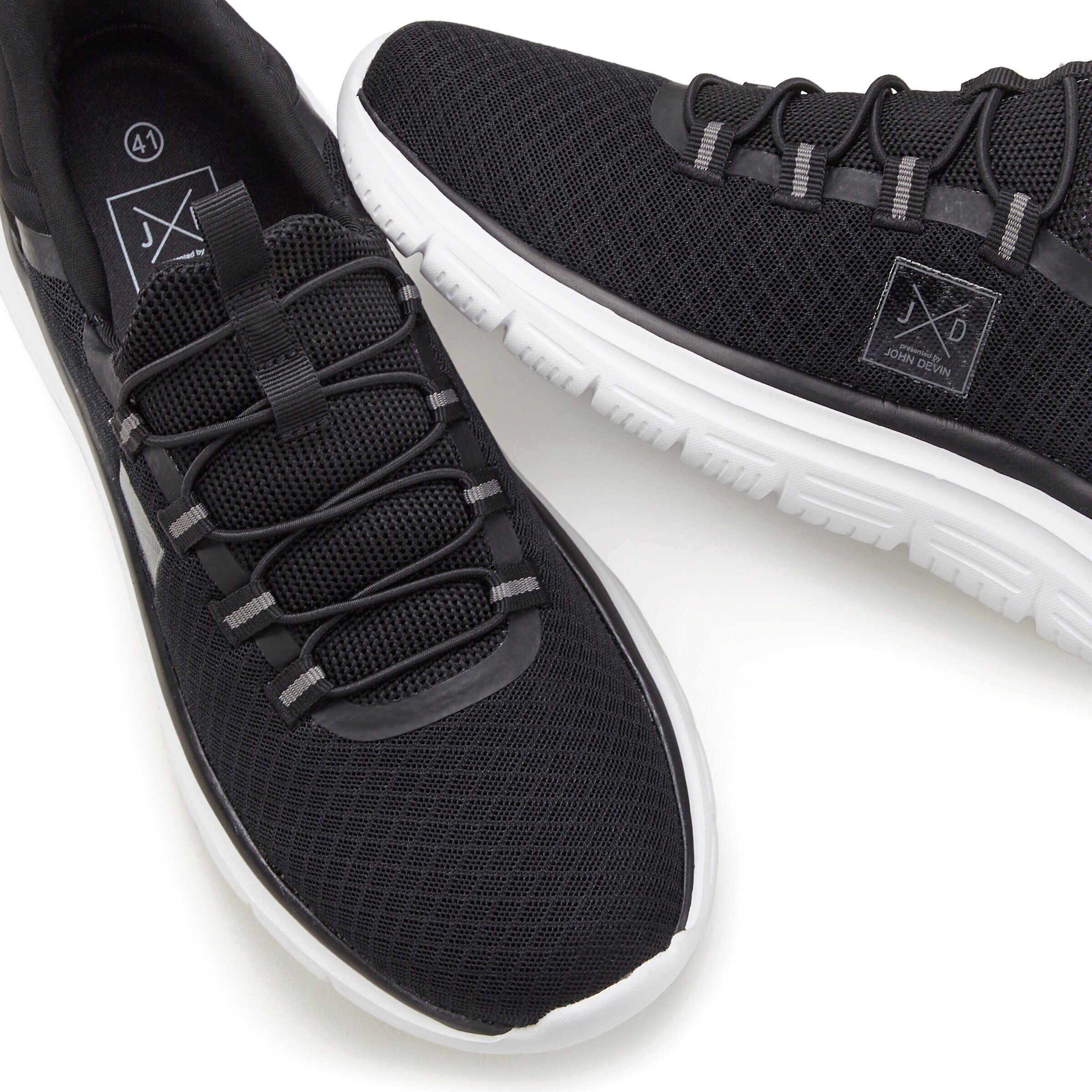 JOHN DEVIN Sneakers in Black