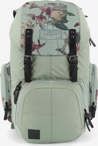 NITRO Rucksack WEEKENDER in Grün: Vorderseite