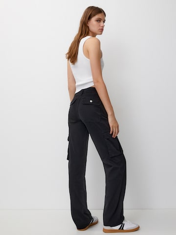 Pull&Bear Loosefit Cargobroek in Zwart