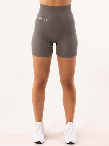 Coupe slim Pantalon de sport 'Novi' Divina en gris : devant