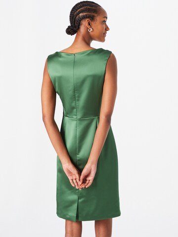 Vera Mont Платье-футляр в Зеленый