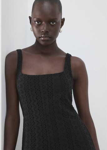 MANGO Kleid 'Cardio' in Schwarz