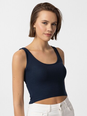 Williot Top 'Alyce' in Blue: front