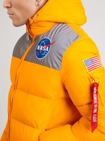 ALPHA INDUSTRIES Демисезонная куртка 'HP NASA' в Оранжевый