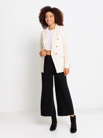 LASCANA Loose fit Trousers in Black: front