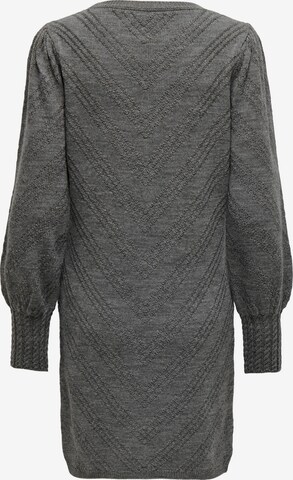 JDY Stickad klänning 'EASE' i grå