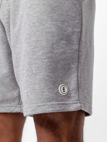 Dandalo Regular Trousers 'Fermo' in Grey