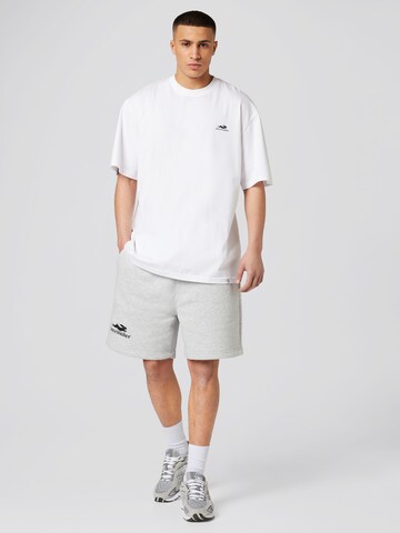 Pacemaker - Camiseta 'Brian' en blanco