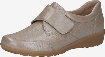 CAPRICE Classic Flats in Beige: front