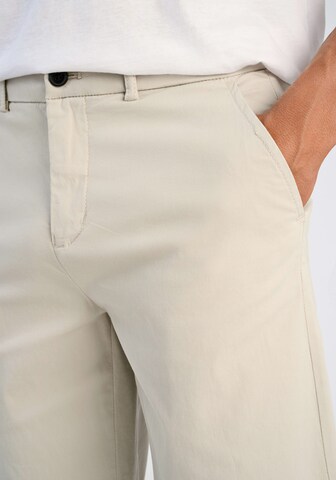 Lindbergh Regular Hose in Beige