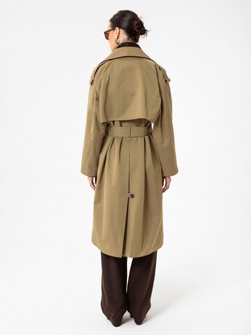 Antioch Between-seasons coat 'Andra' in Green