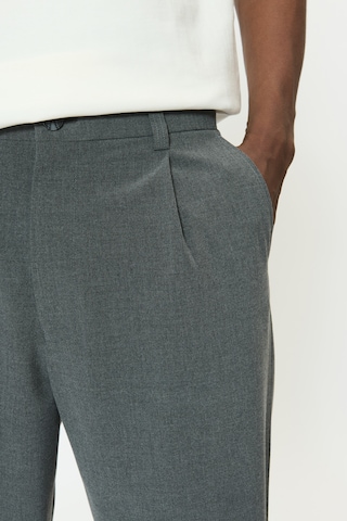 Loosefit Pantalon à pince 'MAChino' Matinique en gris