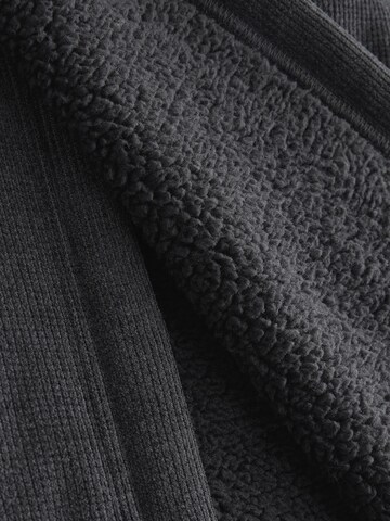 Next - Roupão comprido em preto