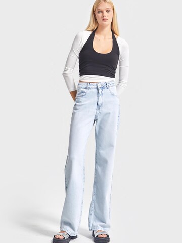 IT'S BASIC Regular Jeans 'Straight High Rise Jeans' in Blauw