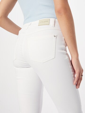 GERRY WEBER Slimfit Jeansy w kolorze biały
