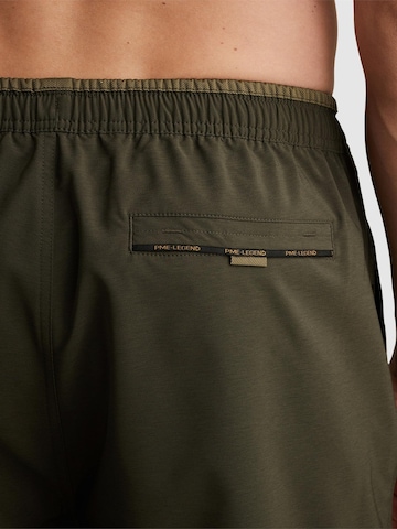 Regular Pantalon 'Freightmen swim shorts' PME Legend en vert