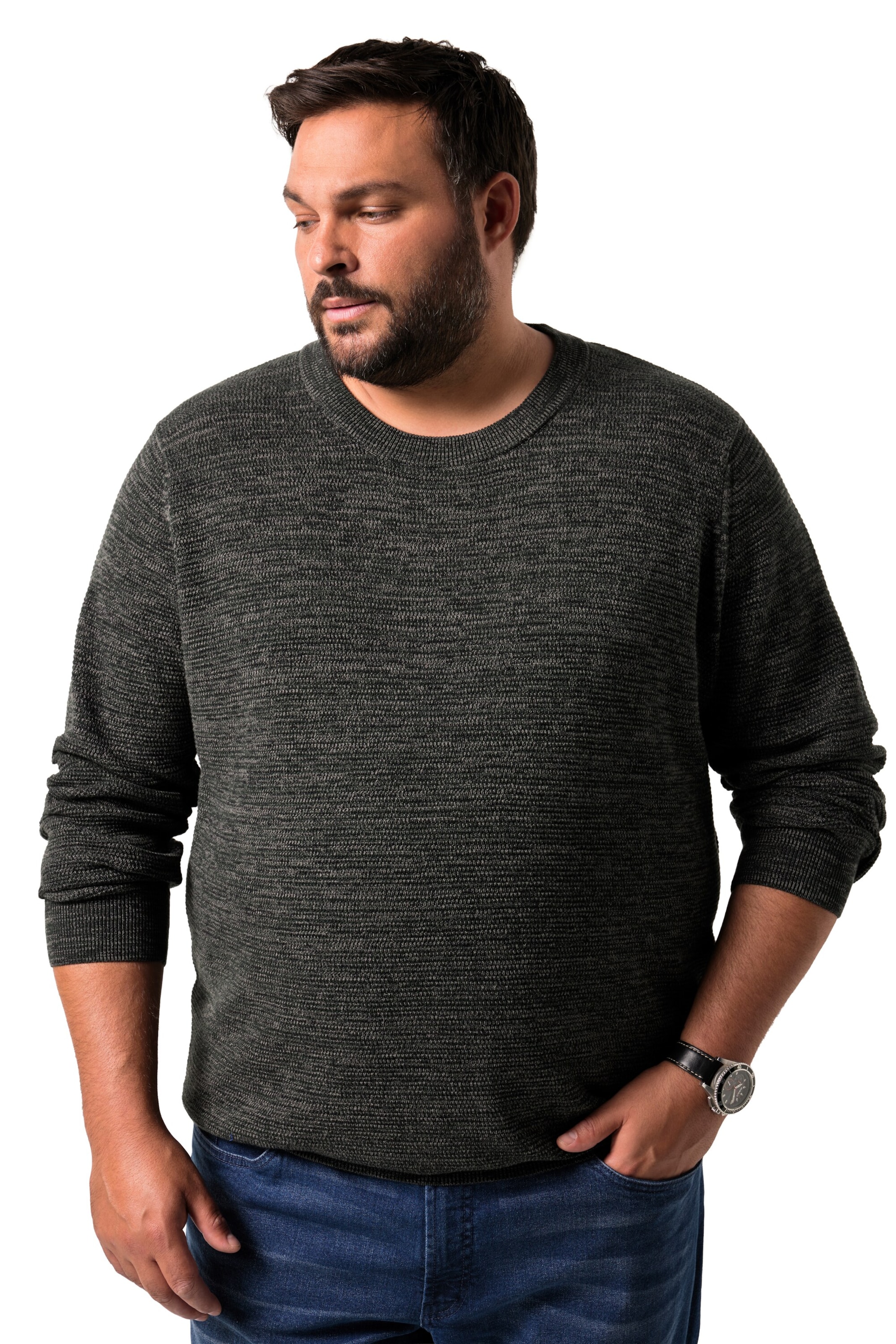 Men Plus Sweater in Grey: front