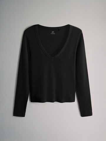 The SetMajica - bež boja