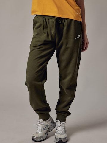 Pantaloni 'Felpati' di OWN Off With Nature in verde: frontale