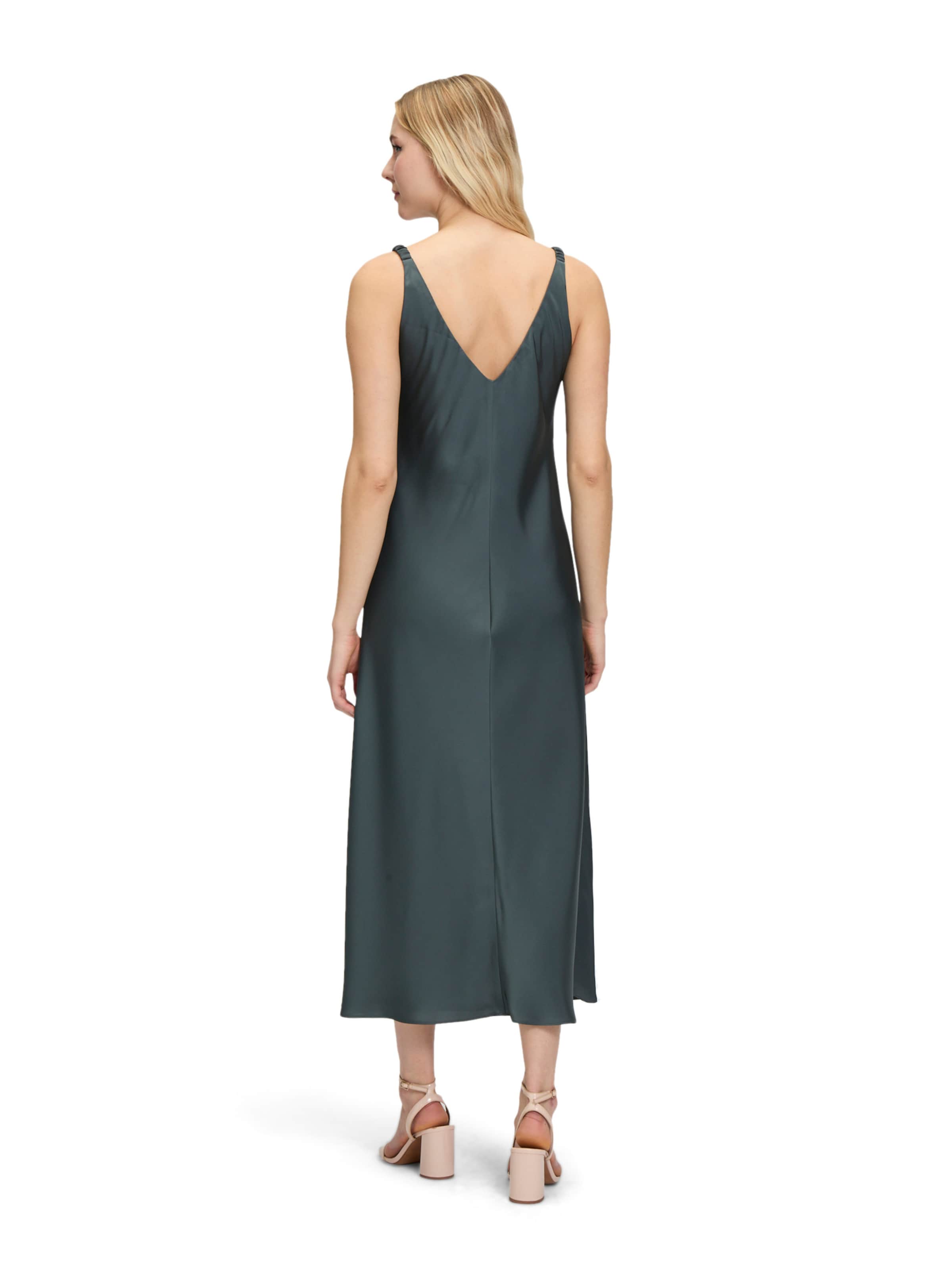 Vera Mont Evening dress in Green