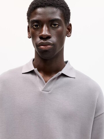 Pull&Bear Shirt in Grey