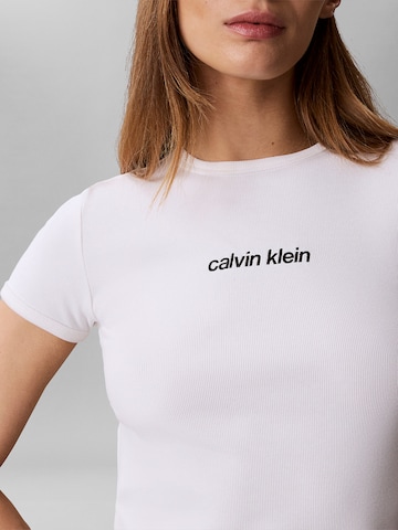 T-shirt Calvin Klein Jeans en blanc