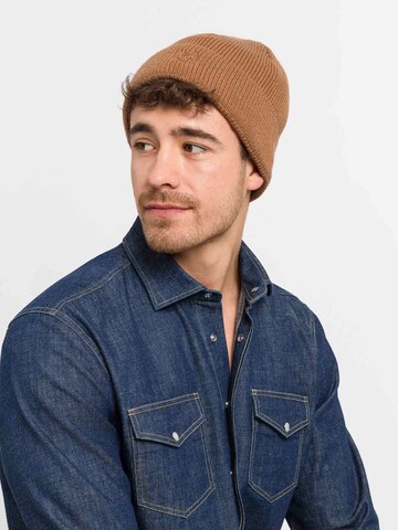bugatti Beanie in Brown: front