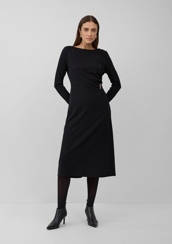 s.Oliver BLACK LABEL Kleid in Schwarz: Vorderseite