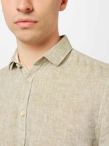 COLOURS & SONS - Ajuste regular Camisa de negocios en verde