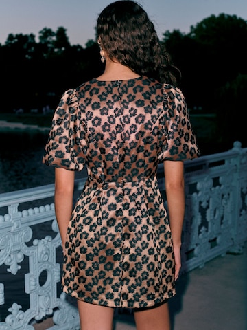 Robe de cocktail Next en marron