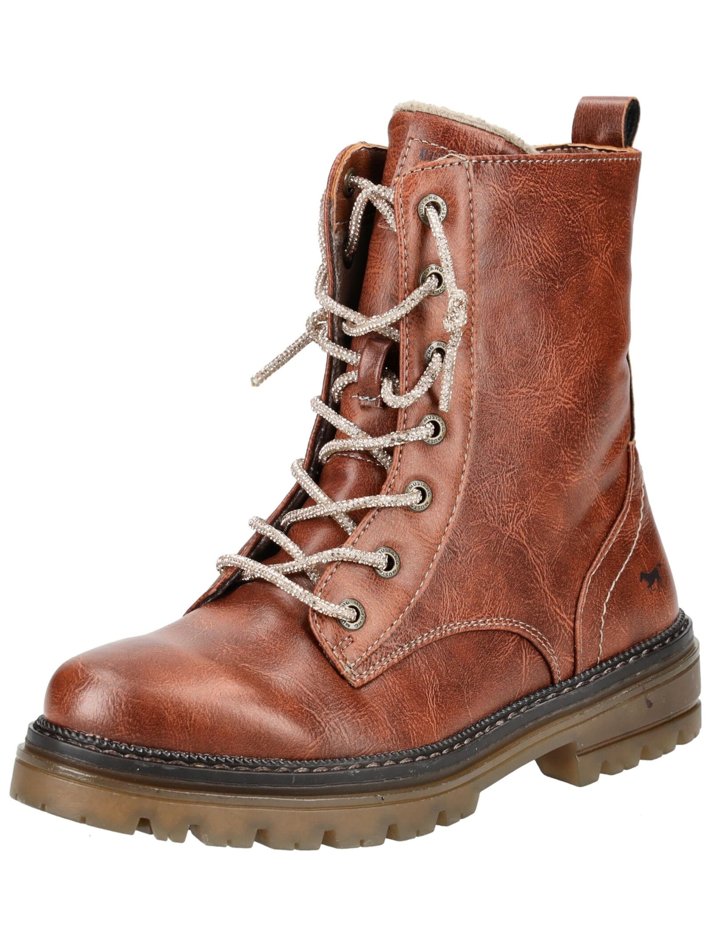 MUSTANG Lace-up bootie in Brown: front