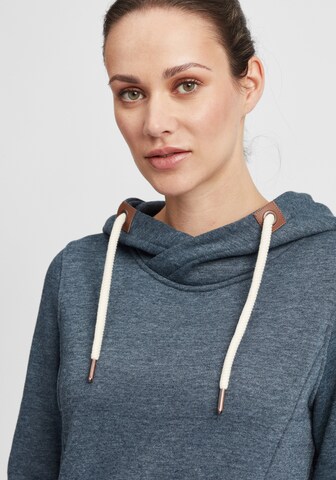 Oxmo Sweatshirt 'Vicky' in Blauw