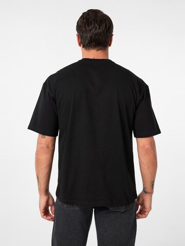 Williot Shirt in Black
