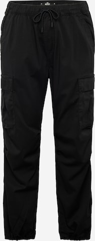 HOLLISTER Tapered Cargo trousers in Black: front