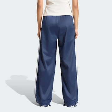 Loosefit Pantalon 'Firebird' ADIDAS ORIGINALS en bleu