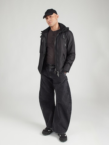 Veste mi-saison 'Mountain' Superdry & Co en noir