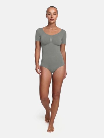 cfab Shapingbody 'T-Shirt Bodysuit Sculpting Shapewear mit Slip' in Grijs