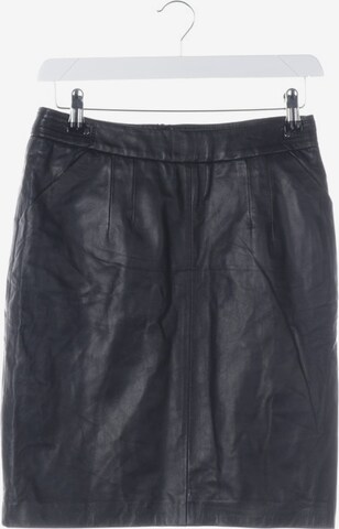 Mrs & Hugs Skirt in S in Black: front