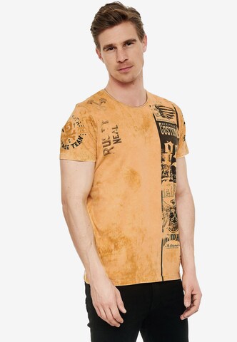 Rusty Neal T-Shirt mit modernem Front & Back Print in Braun: predná strana