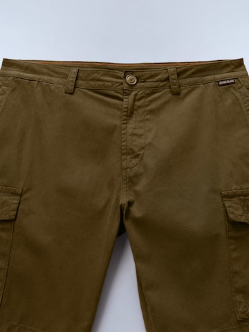Regular Pantaloni 'N-DELINE' de la NAPAPIJRI pe verde